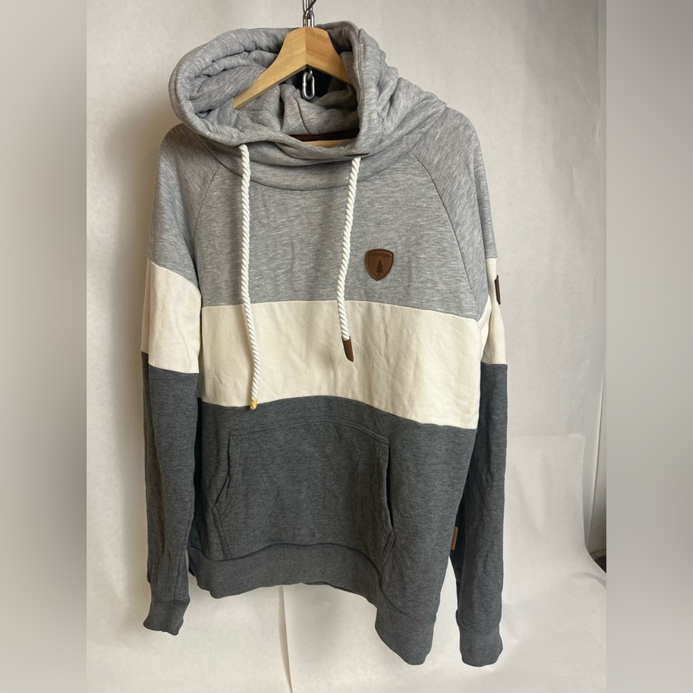 Wanakome Two-Tone Gray and Cream Men's Hoodie